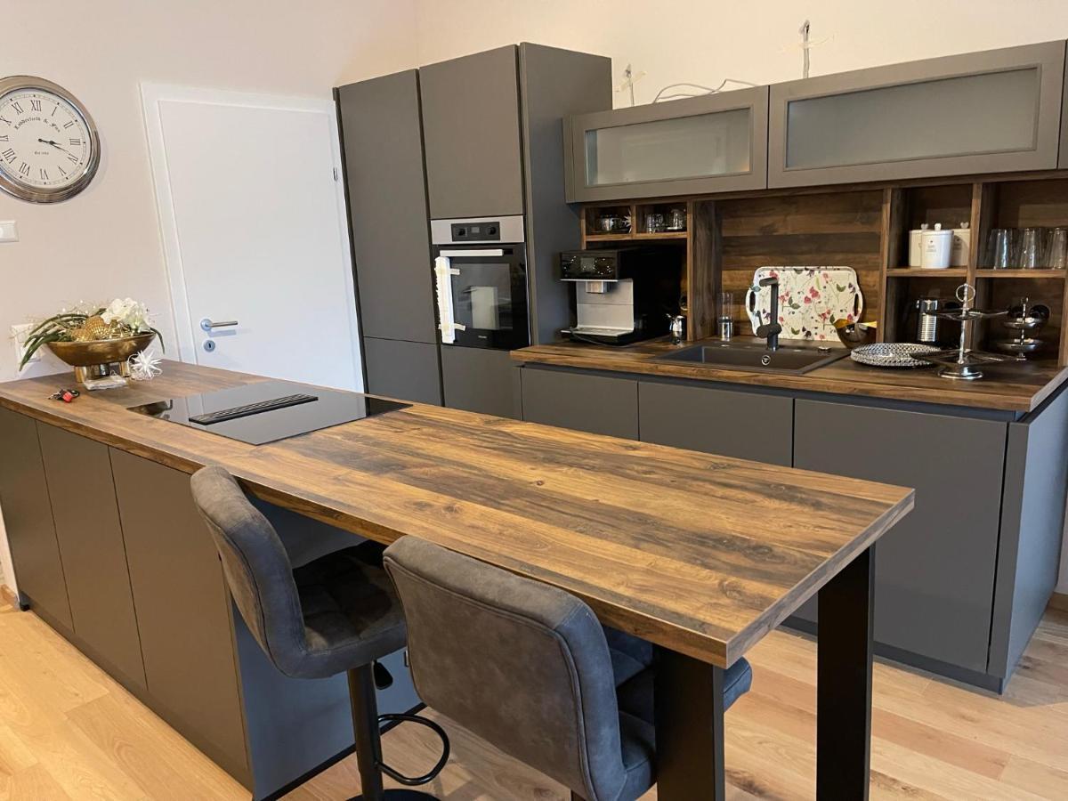 Kleines Seeglueck Feldkirchen in Kärnten Buitenkant foto